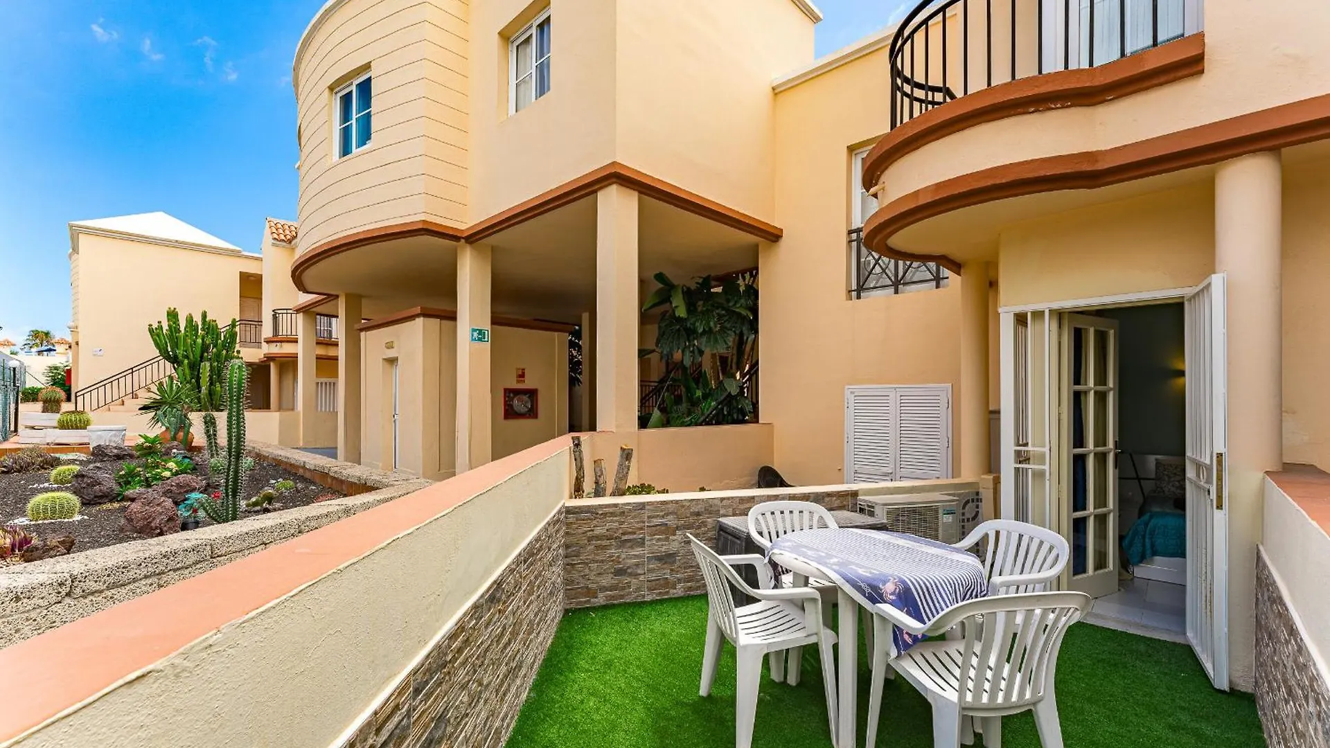 Apartment in Yucca park Costa Adeje  Spagna